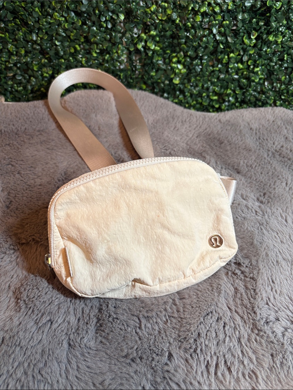 lululemon athletica Cream Crossbody Belt Bag